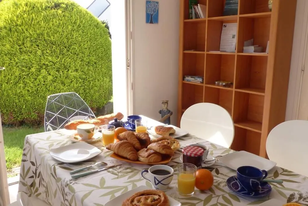 Ravissante Maison Traditionnelle Bretonne, Proche Ria D'Etel Belz 0*,  France