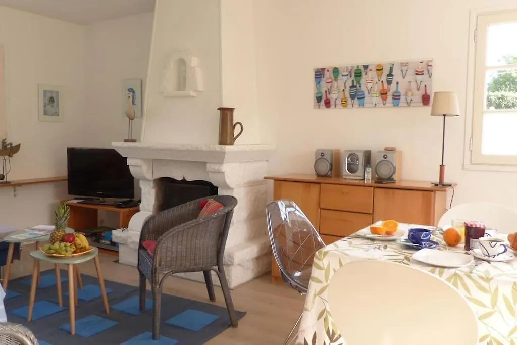 Holiday home Ravissante Maison Traditionnelle Bretonne, Proche Ria D'Etel Belz France
